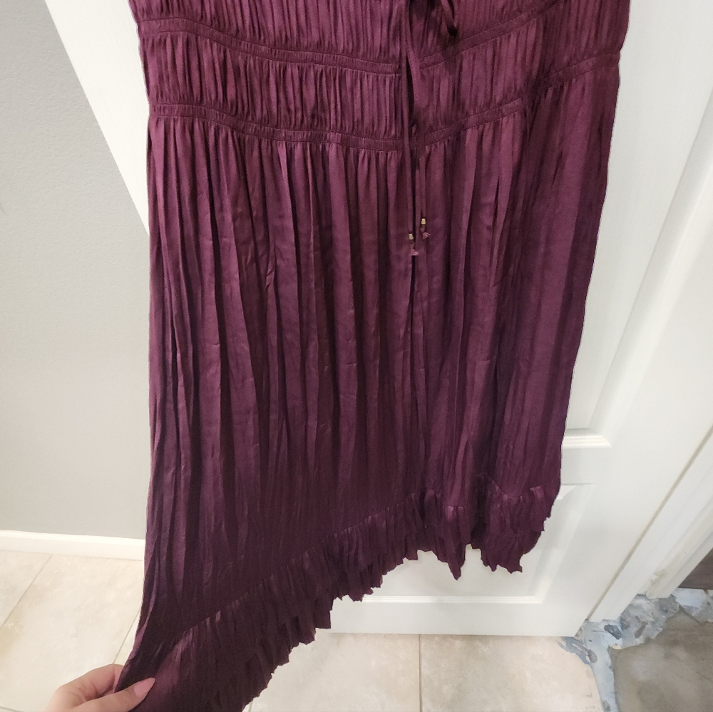 Elegant White House Black Market Purple Sleeveless Dress - Picture 3 of 5